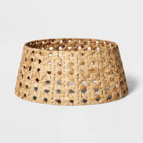 Threshold Studio McGee Open Weave Christmas Tree Cuff Collar Basket -Target 2023 - Picture 1 of 7